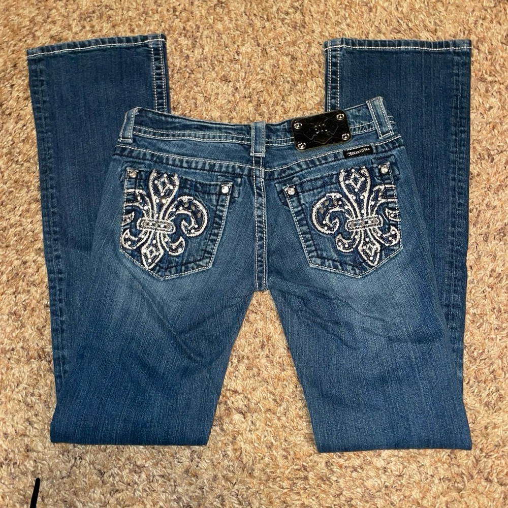 Women’s miss me jeans